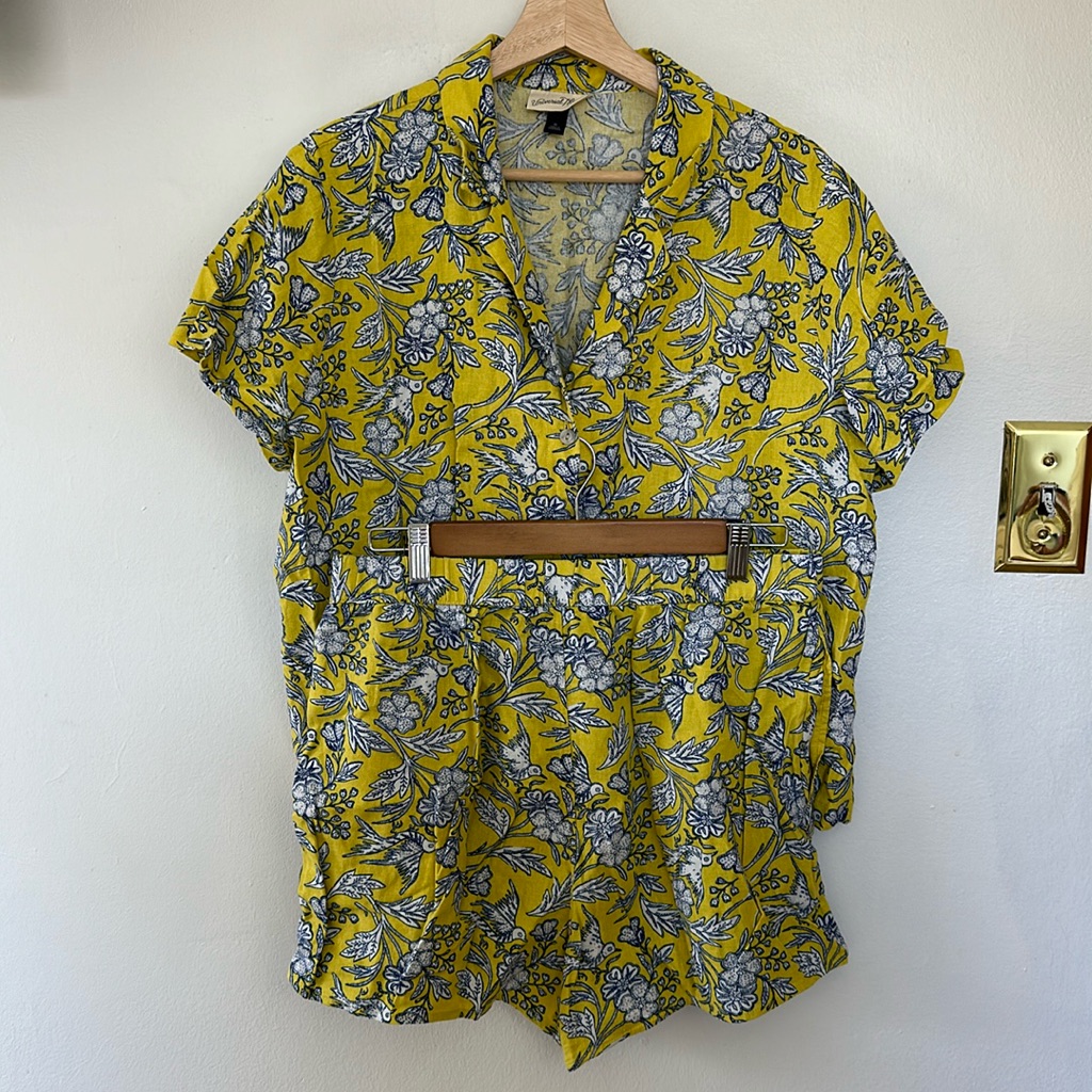 Universal Thread Short Set